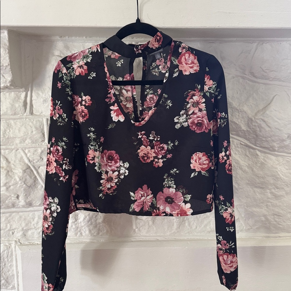 Charlotte Russe Black Floral Long Sleeve Top